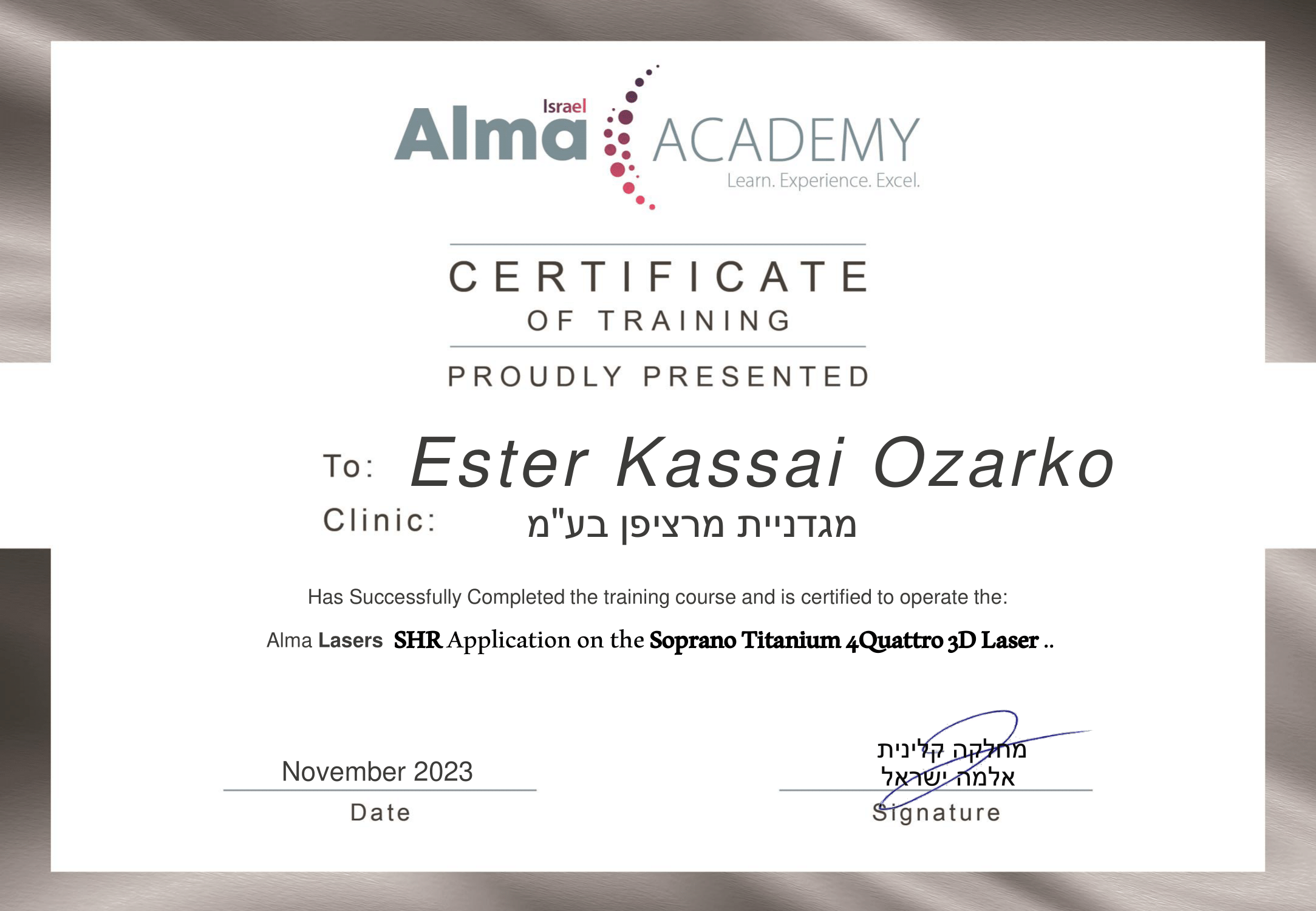 Ester Kassai Ozarko tit